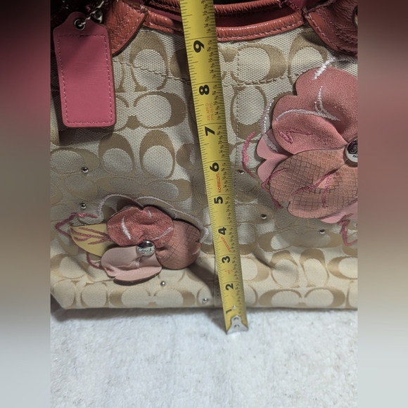 Coach Signature Floral Applique Tote Tan Pink Canvas Leather Bag - Picture 13 of 15